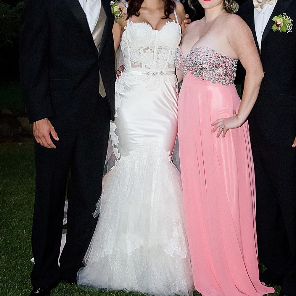 Wedding dress